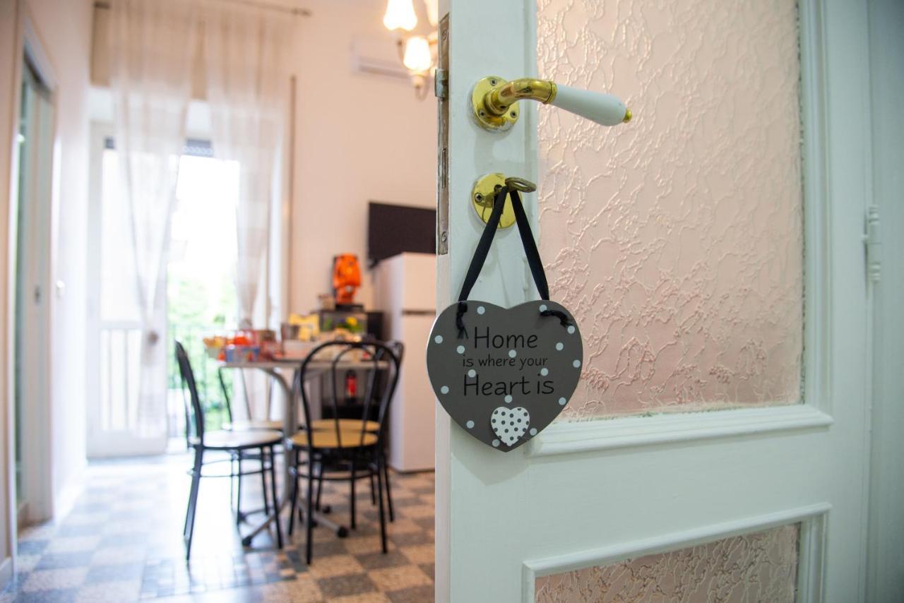Apartmán Domus Anticaglia By Domusextra Neapol Exteriér fotografie