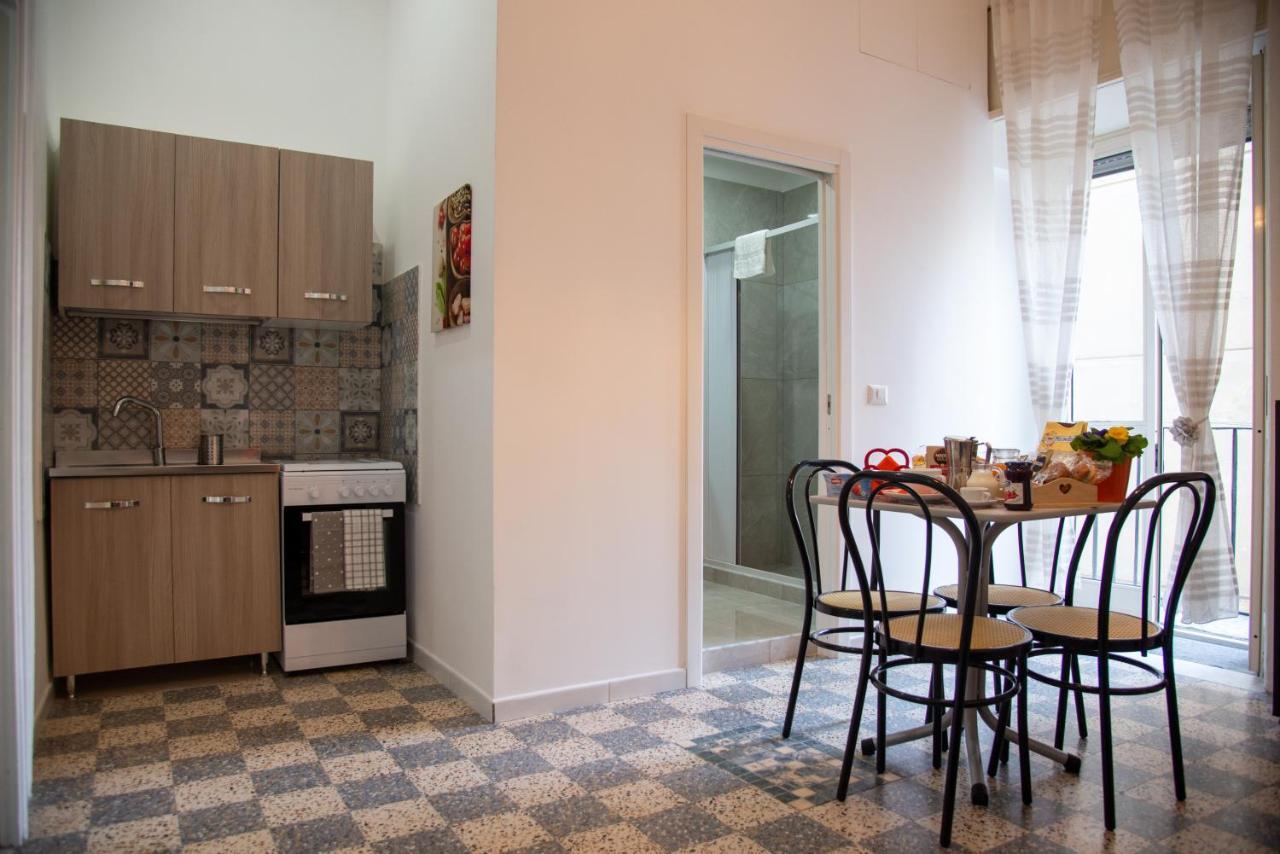 Apartmán Domus Anticaglia By Domusextra Neapol Exteriér fotografie
