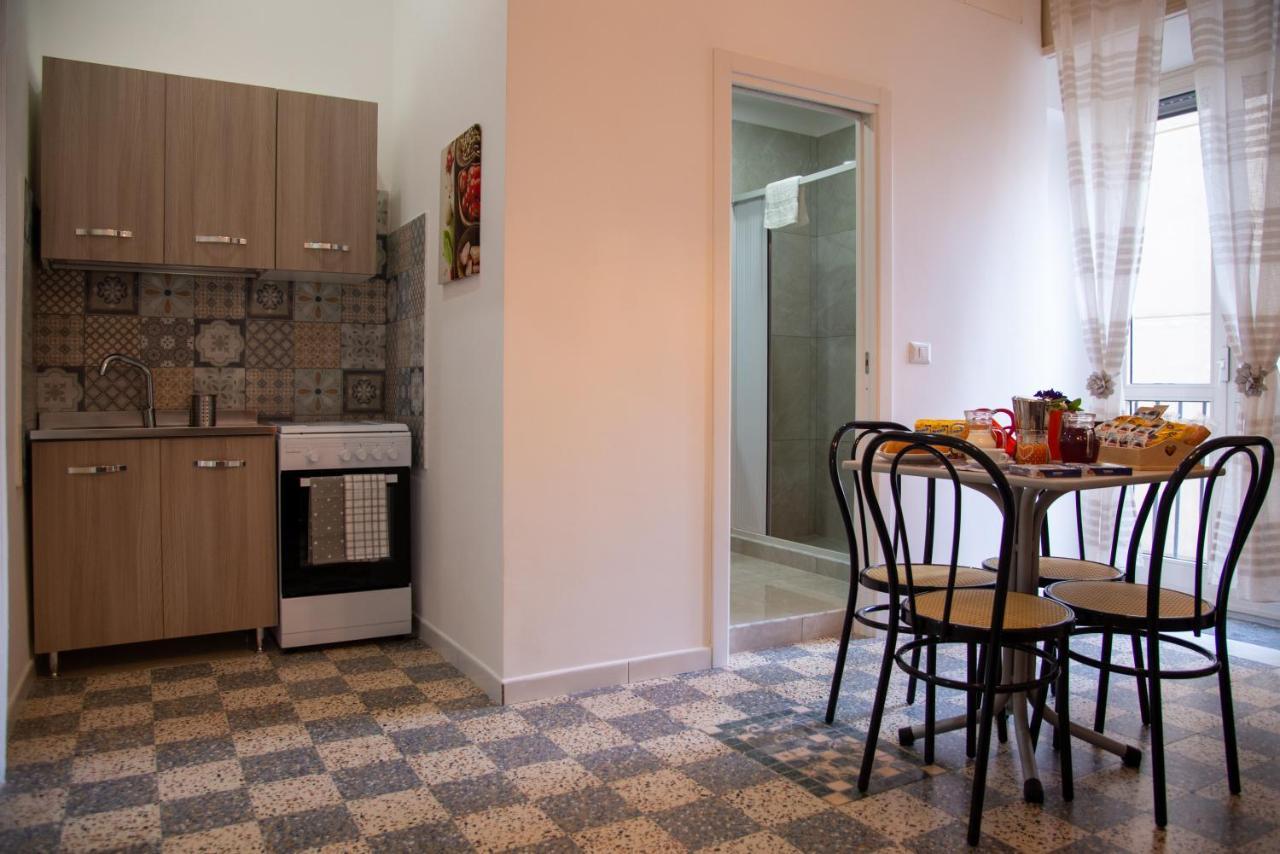 Apartmán Domus Anticaglia By Domusextra Neapol Exteriér fotografie